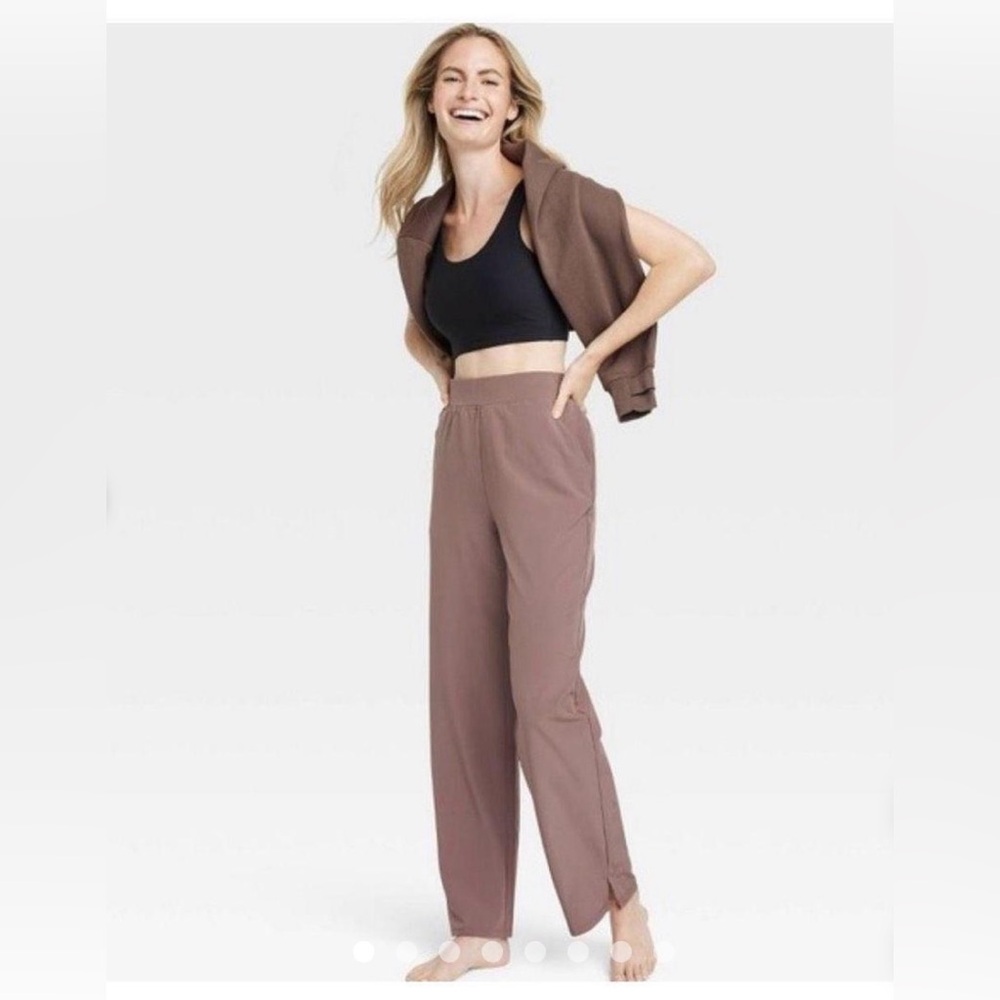 All in Motion Straight Leg Pants Joggers